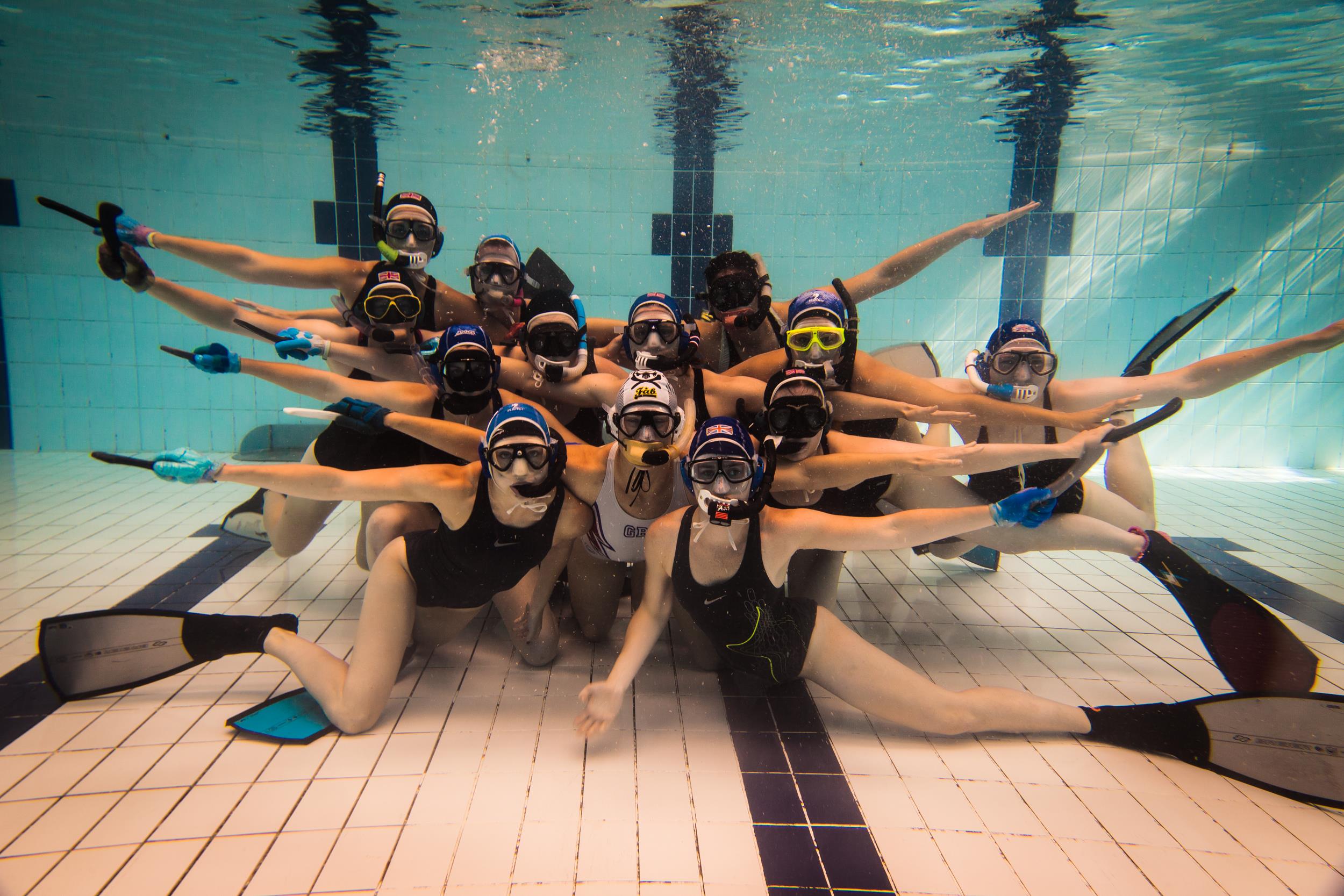 Underwater Hockey Social ()